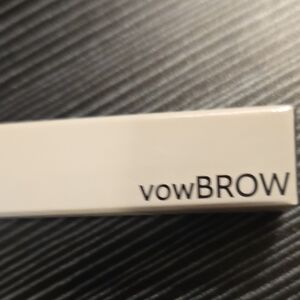 vowBROW Eyebrow Pencil - Cream